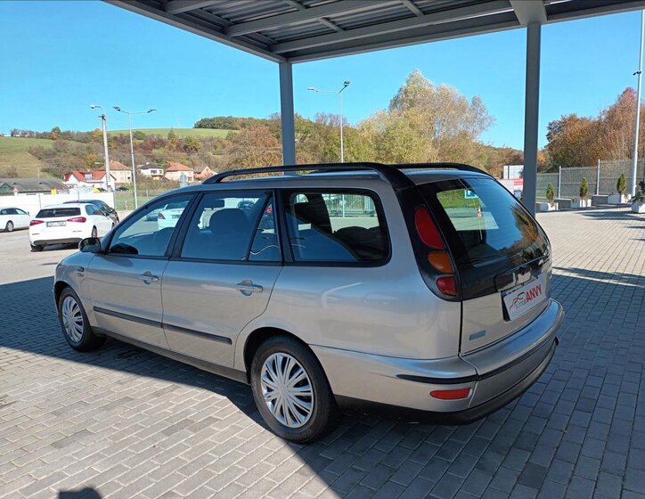 Fiat Marea Kombi 1,6 l 76 kw