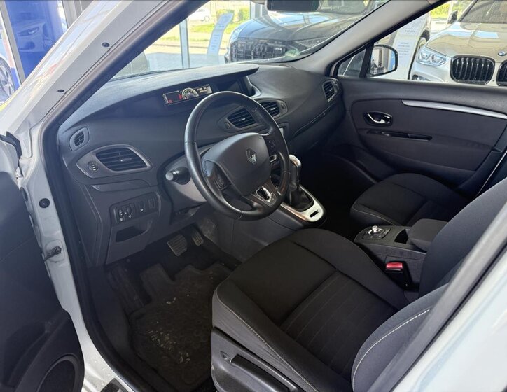 Renault Scénic SUV / Terénní 1,5 l 81 kw
