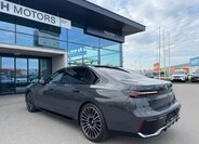 BMW Řada 7 Sedan / Limuzína 3,0 l 210 kw