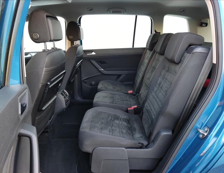 Volkswagen Touran MPV 1,2 l 81 kw