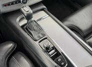 Volvo XC90 SUV / Terénní 2,0 l 173 kw