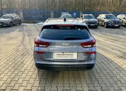Hyundai i30 4