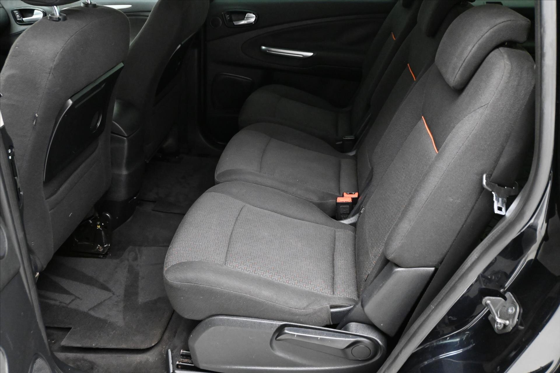 Ford Galaxy MPV 2,0 l 96 kw