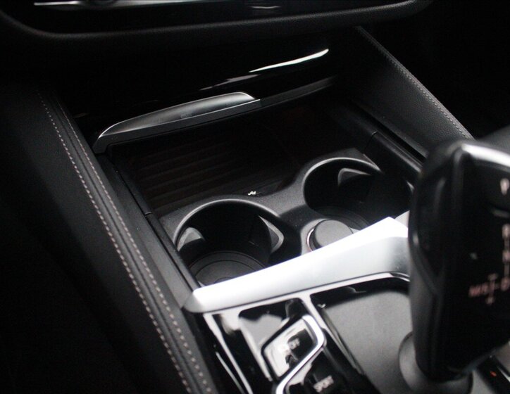 BMW Řada 5 Kombi 3,0 l 210 kw