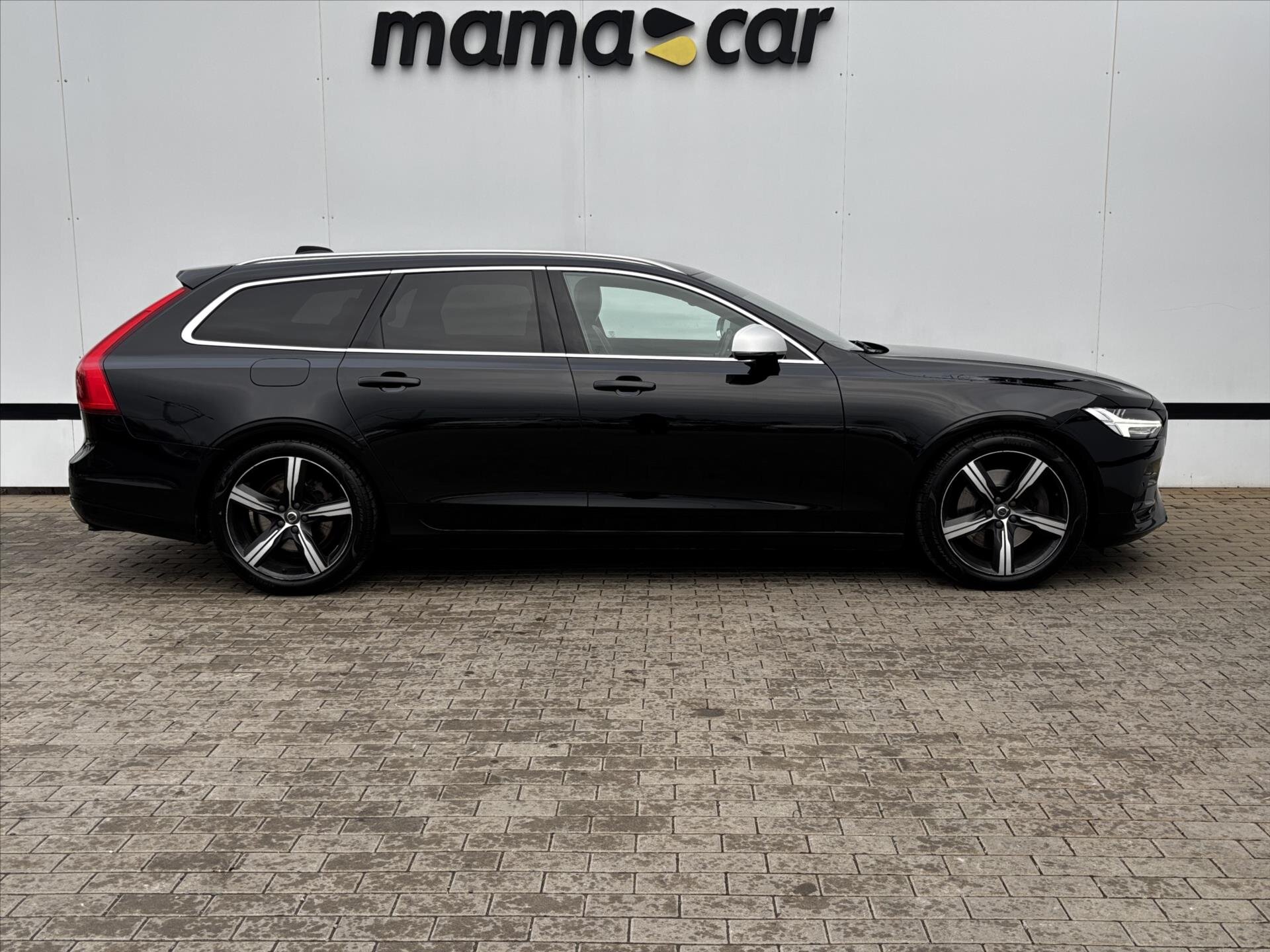 Volvo V90 Kombi 2,0 l 173 kw