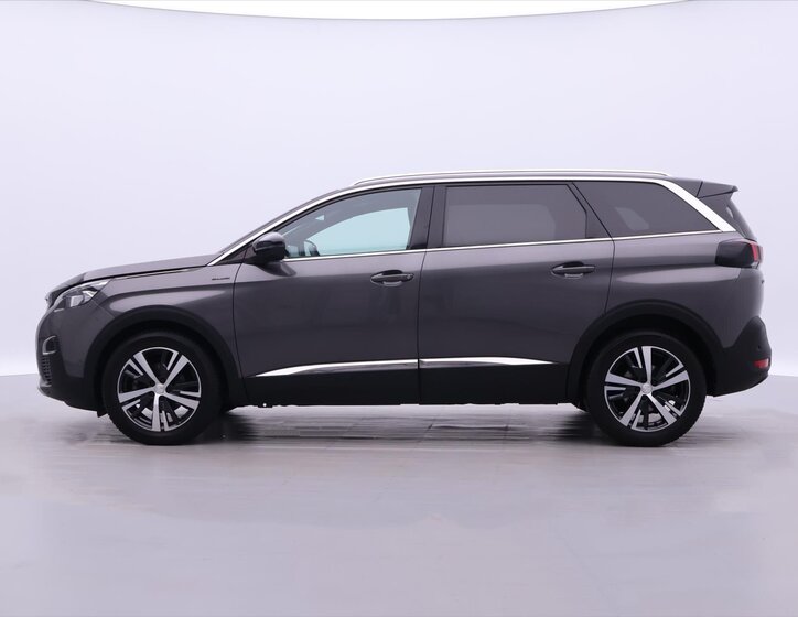 Peugeot 5008 4
