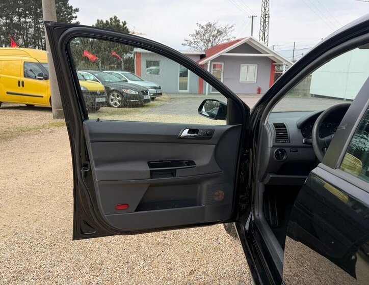 Volkswagen Polo Hatchback 1,4 l 51 kw