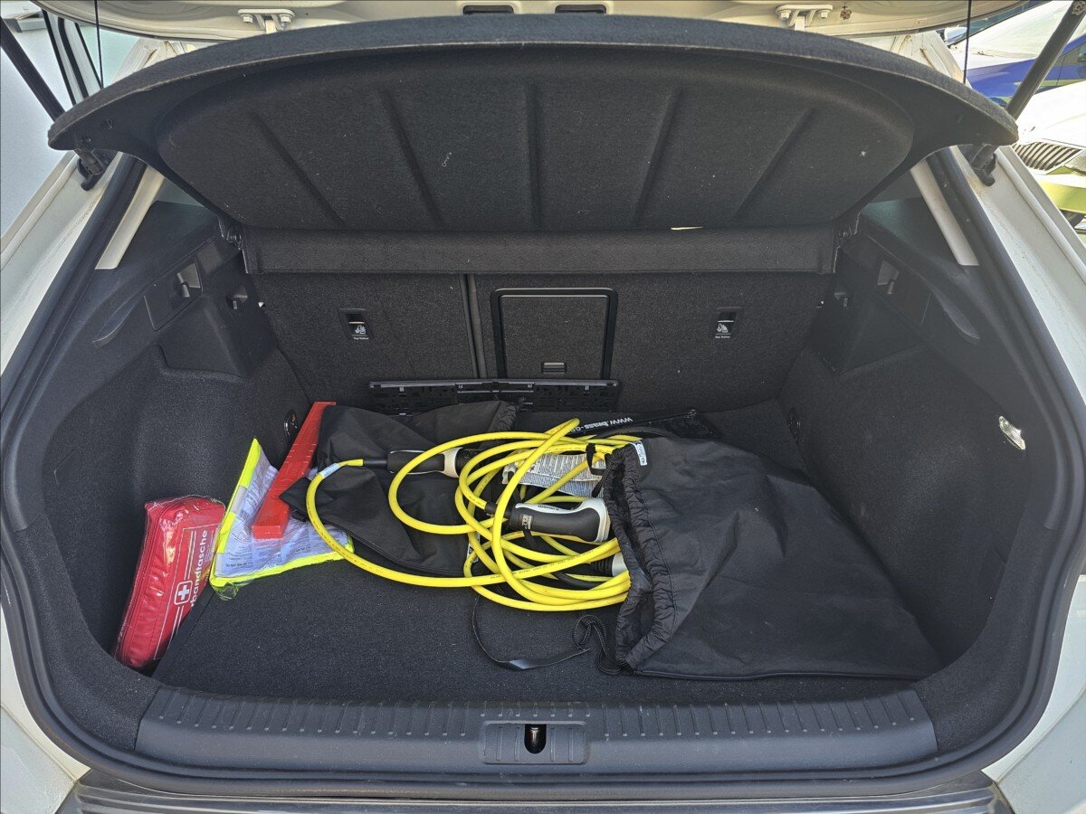 Cupra Formentor Kombi 1,4 l 110 kw