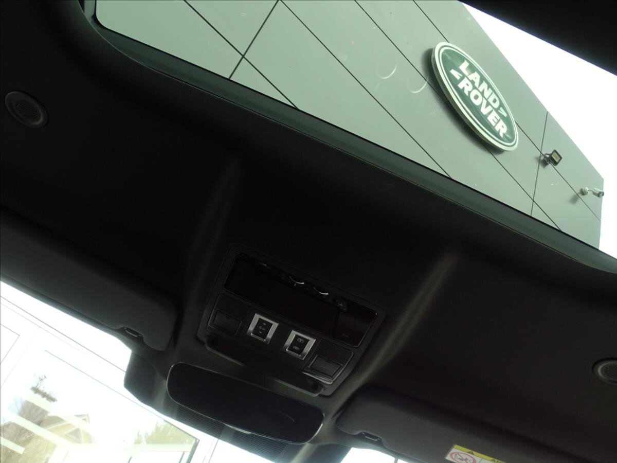 Land Rover Defender SUV / Terénní 3,0 l 183 kw