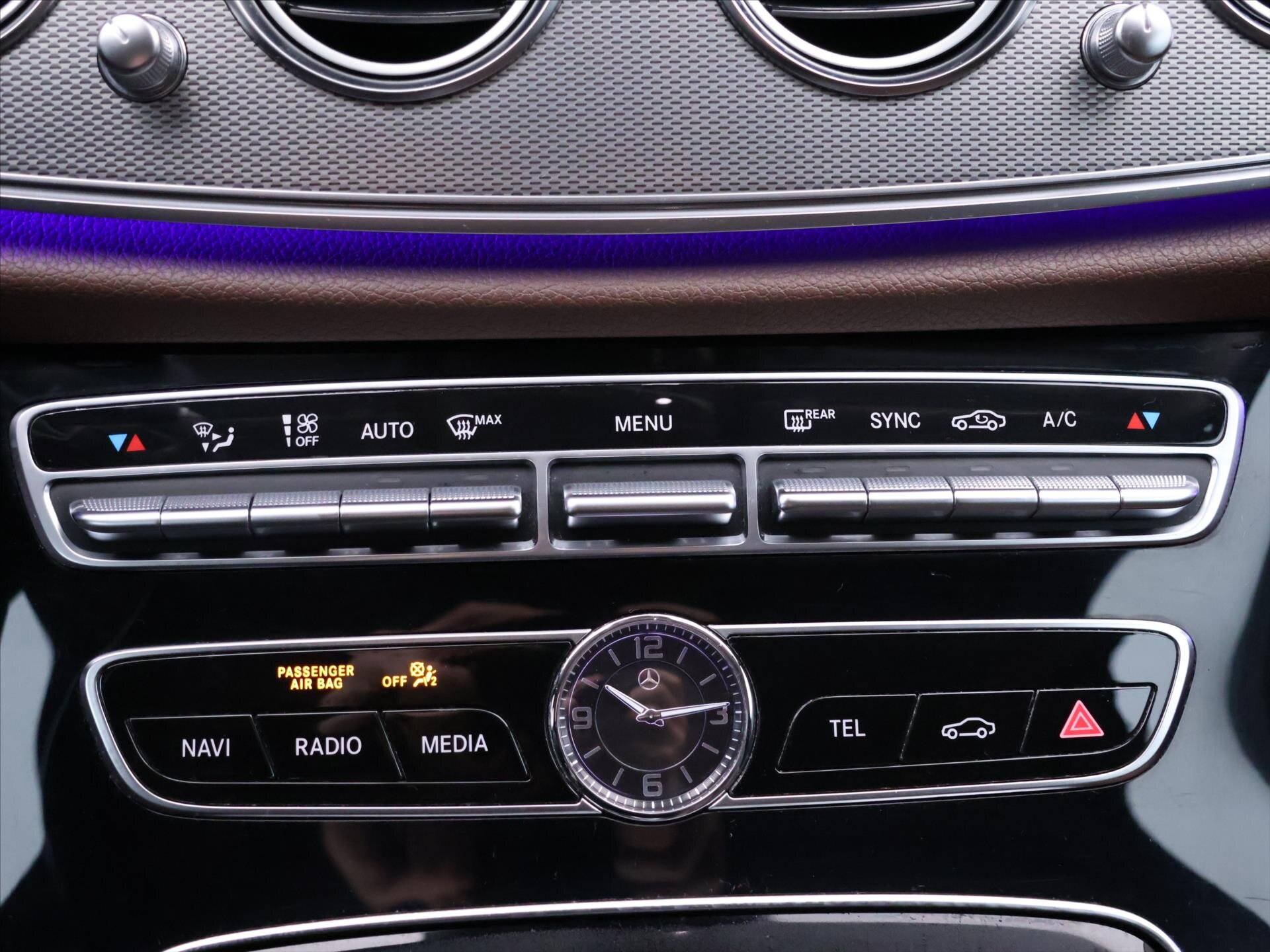 Mercedes-Benz Třídy E Sedan 2,0 l 143 kw