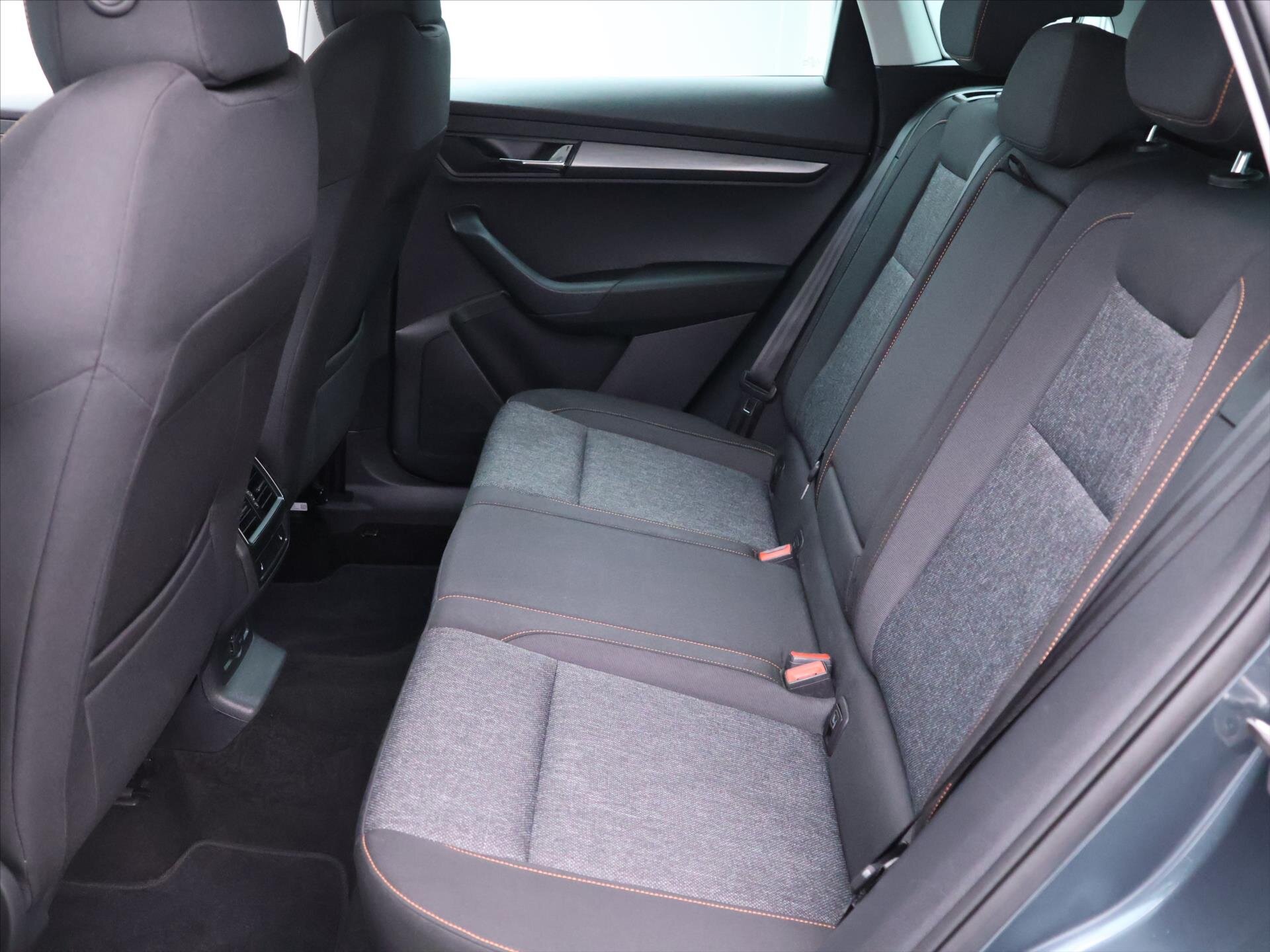 Škoda Karoq SUV 2,0 l 85 kw