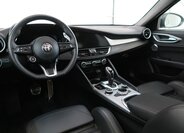 Alfa Romeo Giulia Sedan 2,0 l 206 kw