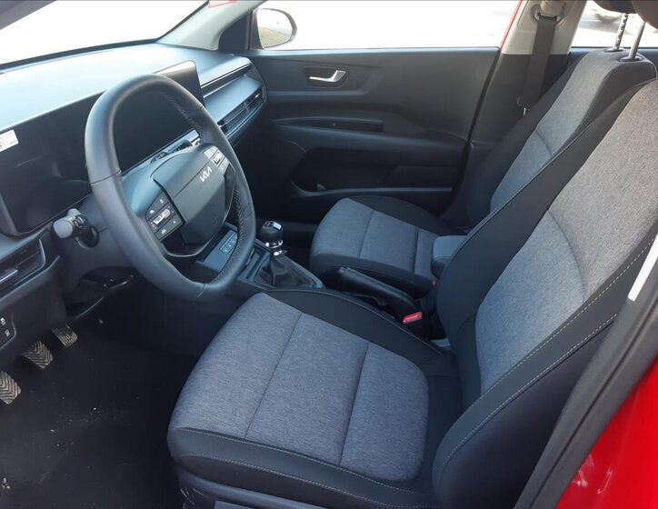 KIA Stonic SUV 998,0 74 kw