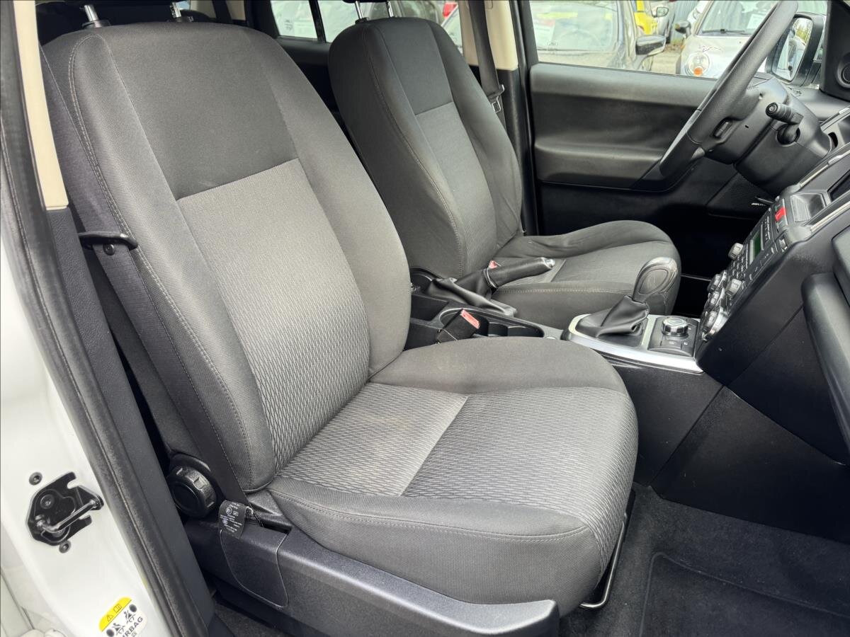 Land Rover Freelander SUV / Terénní 2,2 l 140 kw