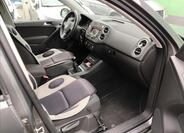 Volkswagen Tiguan 16