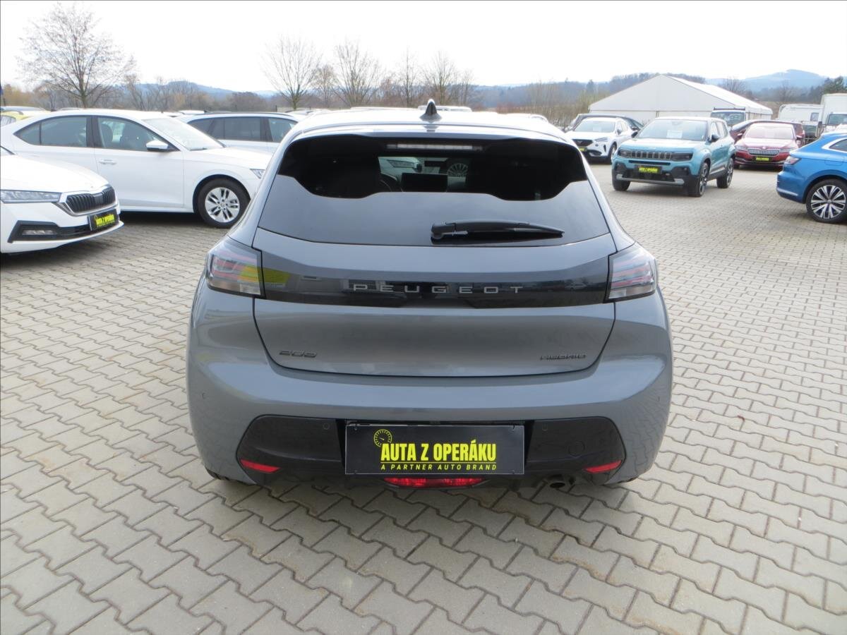 Peugeot 208 Hatchback 1,2 l 74 kw