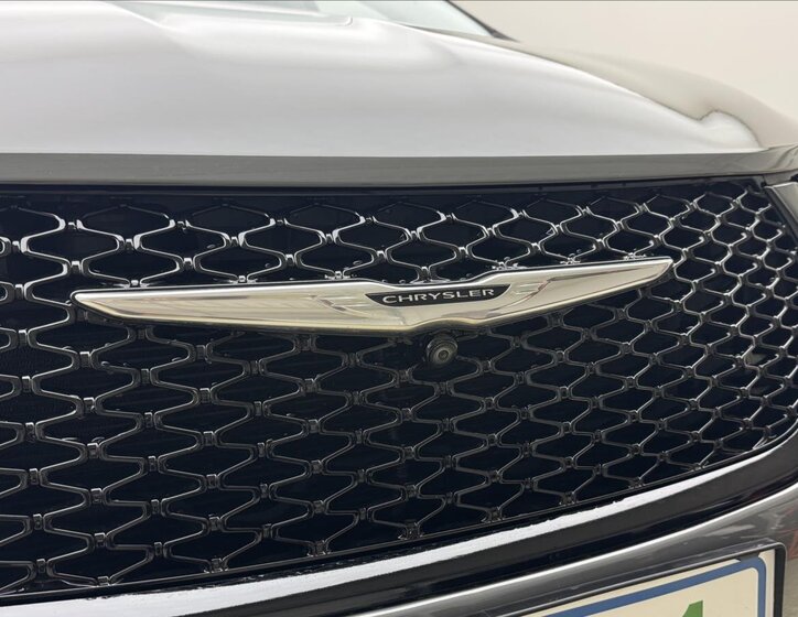 Chrysler Pacifica MPV 3,6 l 214 kw