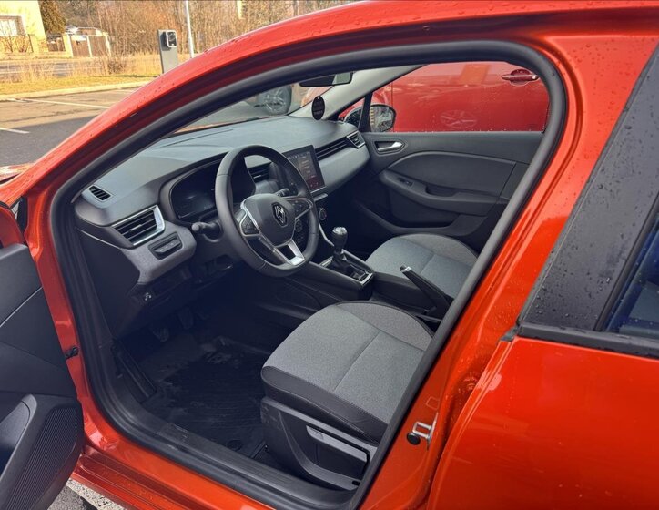 Renault Clio Hatchback 999,0 67 kw