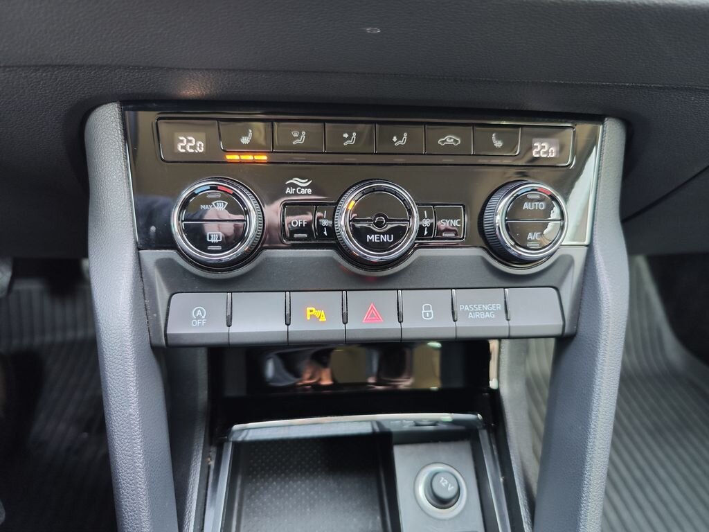 Škoda Karoq SUV 1,5 l 110 kw