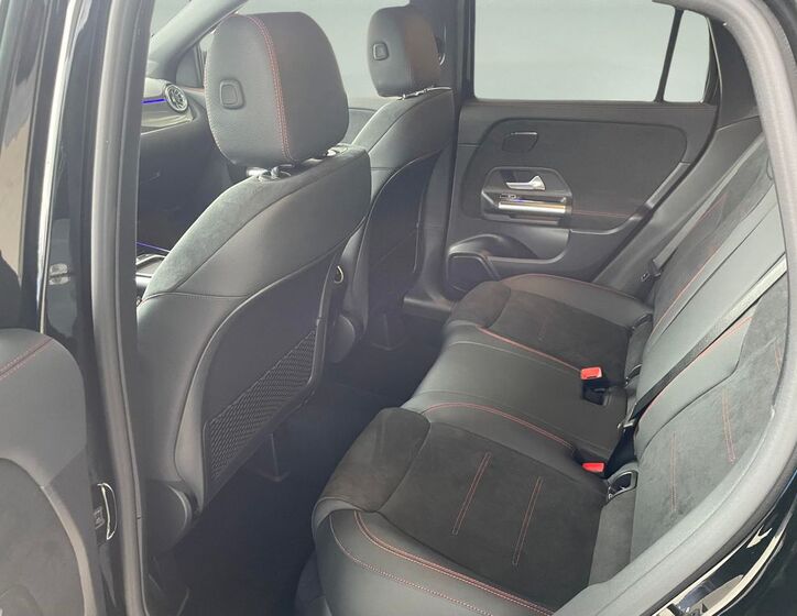 Mercedes-Benz GLA 16