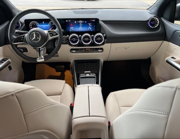 Mercedes-Benz Třídy B 12