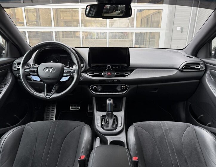 Hyundai i30 Liftback 2,0 l 206 kw