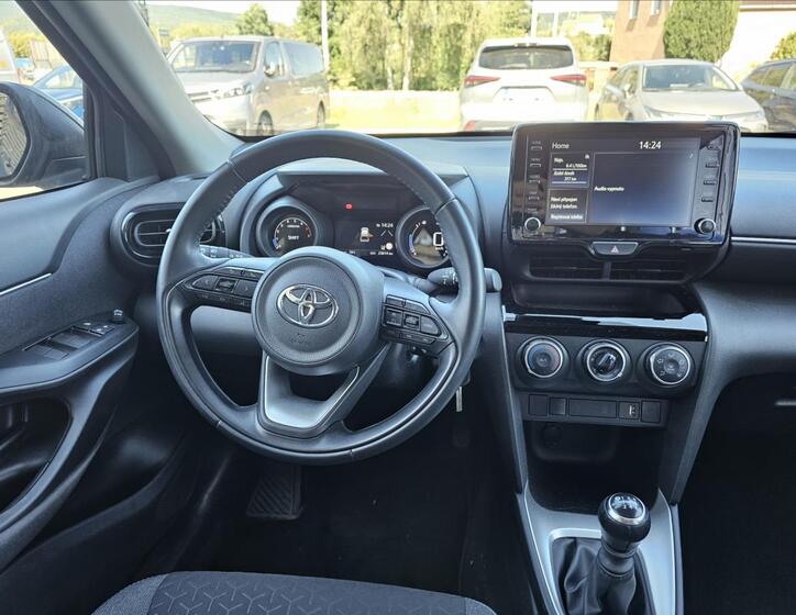 Toyota Yaris Cross 6