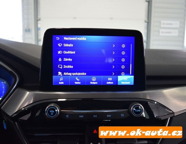 Ford Kuga SUV / Terénní 2,5 l 112 kw