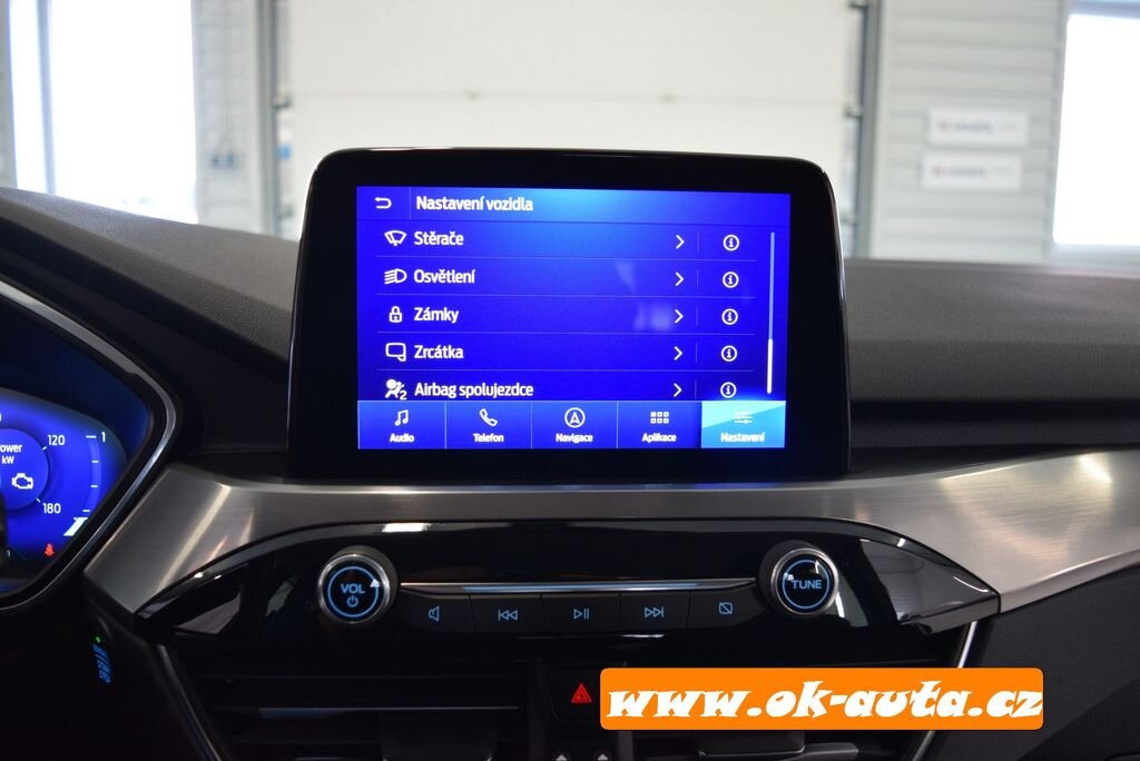 Ford Kuga SUV / Terénní 2,5 l 112 kw