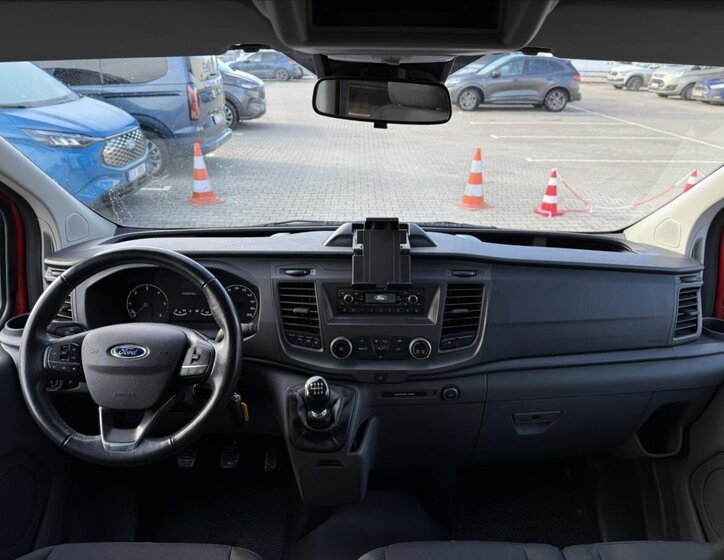 Ford Transit Custom 17