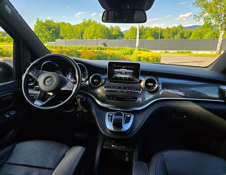 Mercedes-Benz Třídy V 18