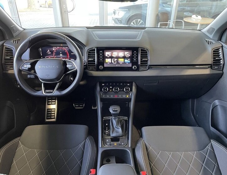 Škoda Karoq SUV 1,5 l 110 kw