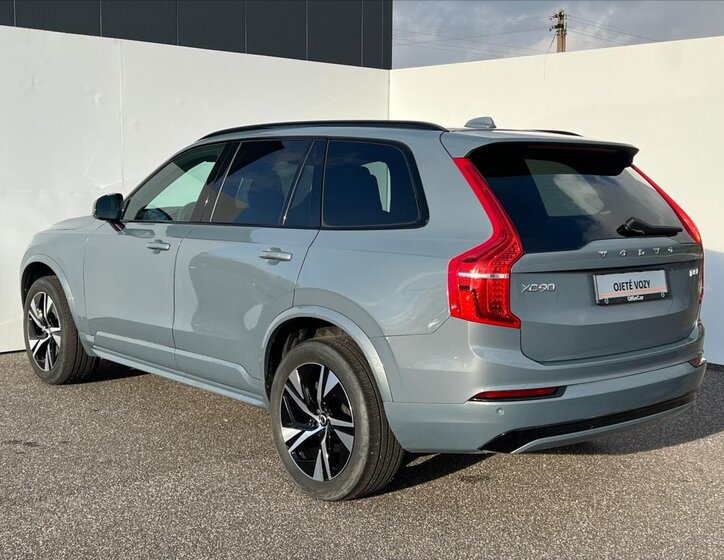 Volvo XC90 SUV 2,0 l 173 kw