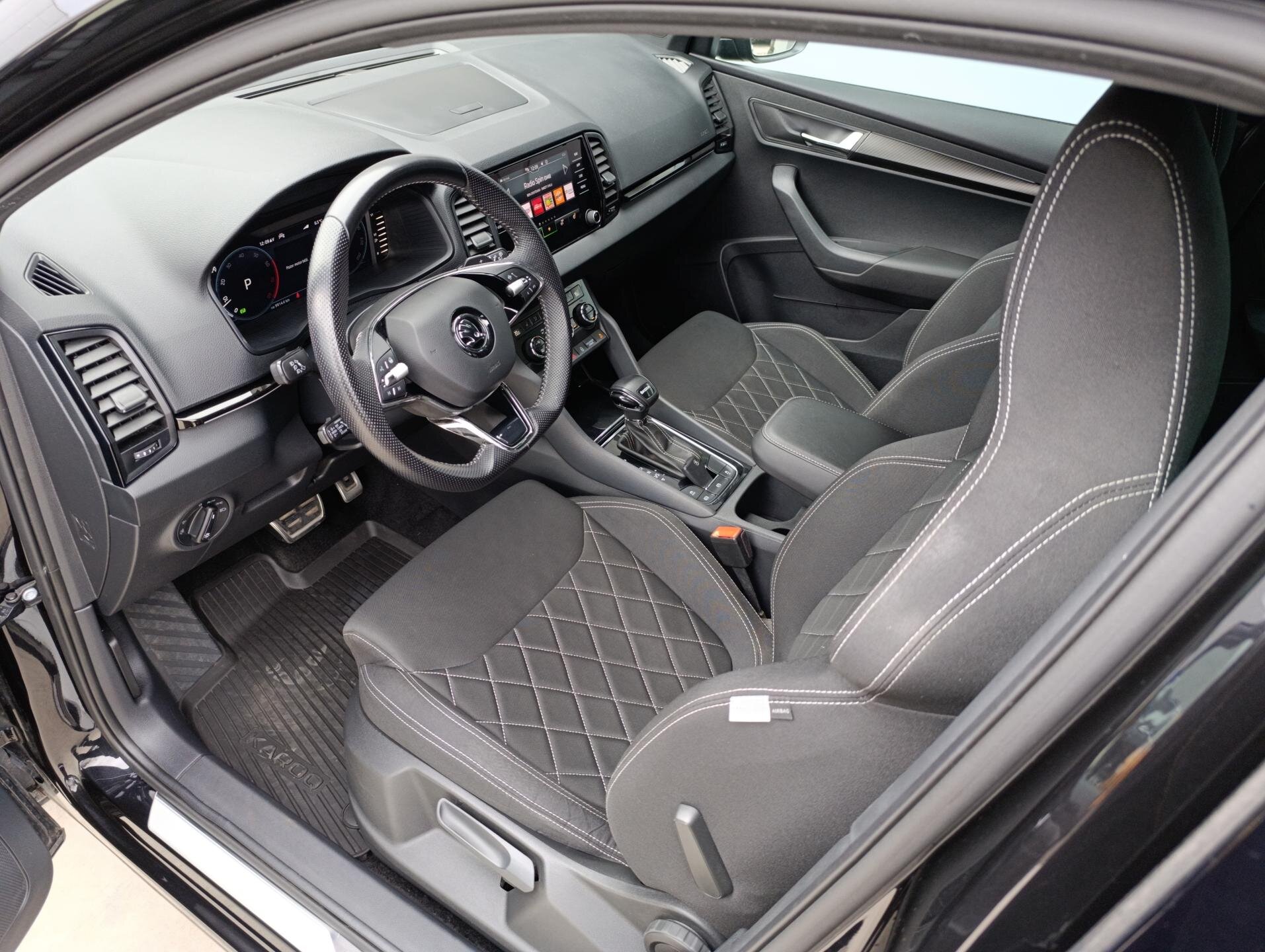 Škoda Karoq SUV / Terénní 1,5 l 110 kw