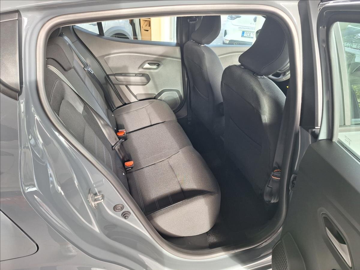 Dacia Sandero Hatchback 999,0 74 kw