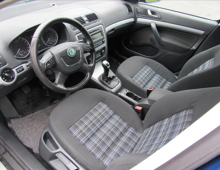Škoda Octavia 9