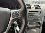 Toyota Avensis Kombi 1,8 l 108 kw
