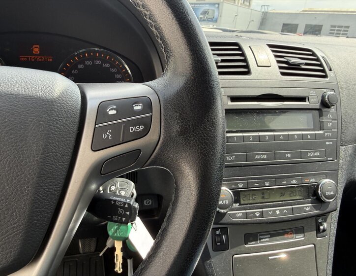 Toyota Avensis Kombi 1,8 l 108 kw