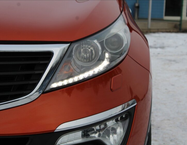 KIA Sportage SUV 2,0 l 120 kw