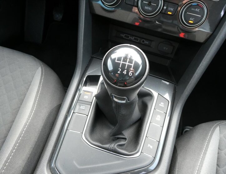 Volkswagen Tiguan SUV 2,0 l 110 kw