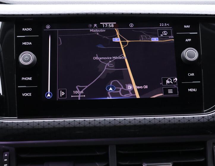 Volkswagen T-Cross 22