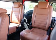 Land Rover Defender SUV 2,4 l 90 kw