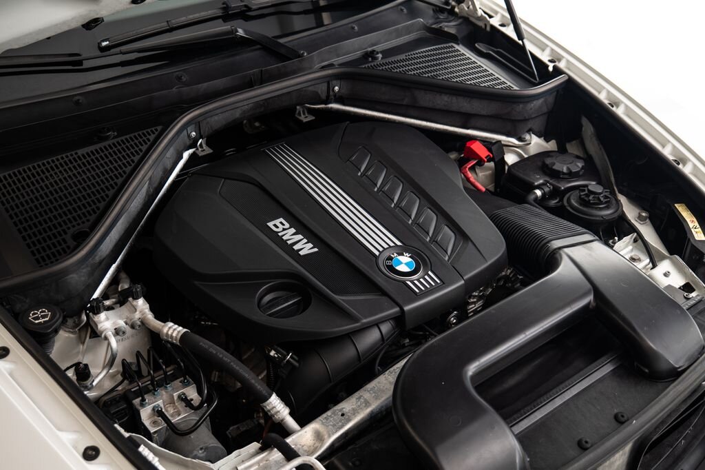 BMW X6 SUV / Terénní 3,0 l 180 kw