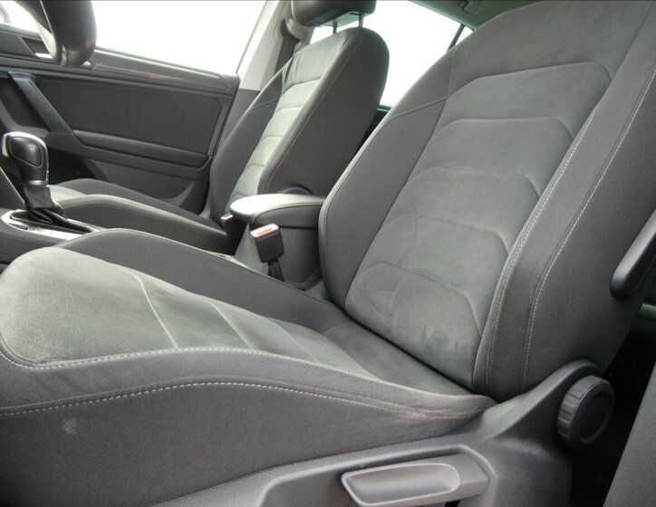 Volkswagen Tiguan SUV / Terénní 2,0 l 140 kw