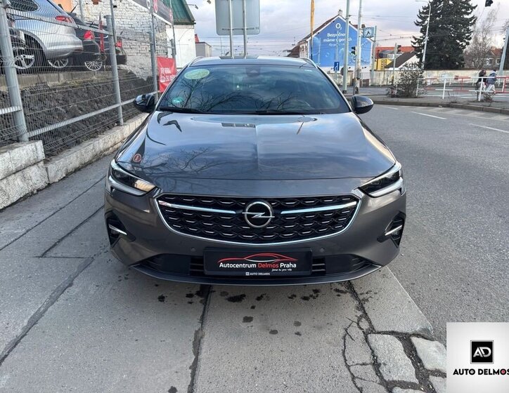 Opel Insignia Kombi 2,0 l 128 kw