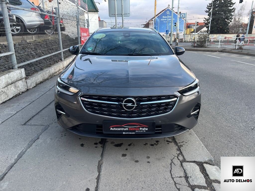 Opel Insignia Kombi 2,0 l 128 kw