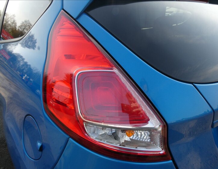 Ford Fiesta Hatchback 998,0 59 kw