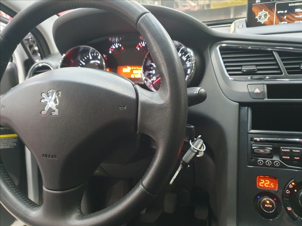 Peugeot 5008 MPV 1,6 l 88 kw