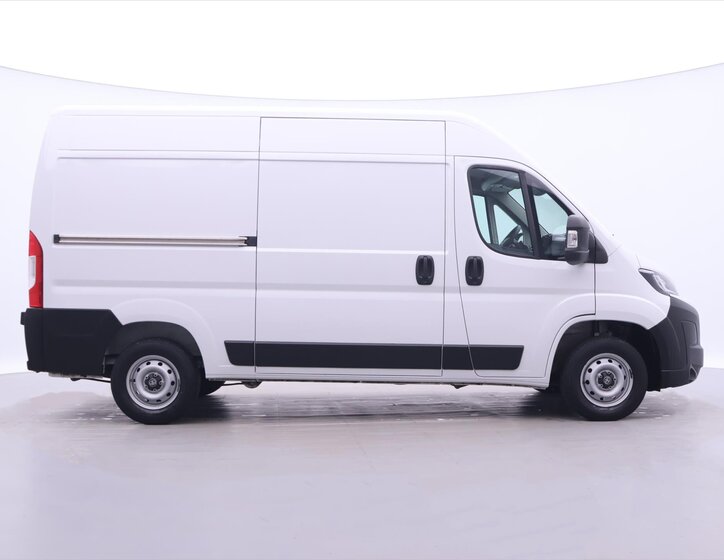 Toyota Proace Max Skříň 2,2 l 88 kw