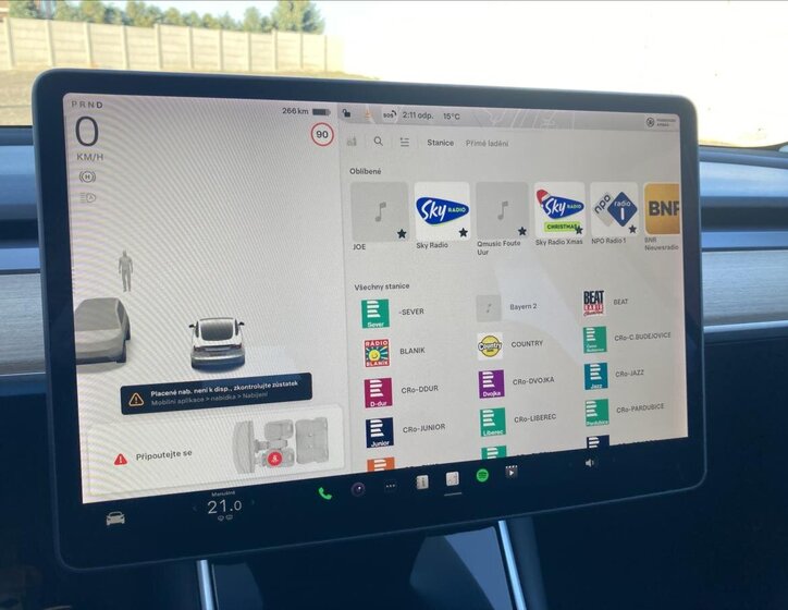 Tesla Model 3 Sedan 0,0 208 kw